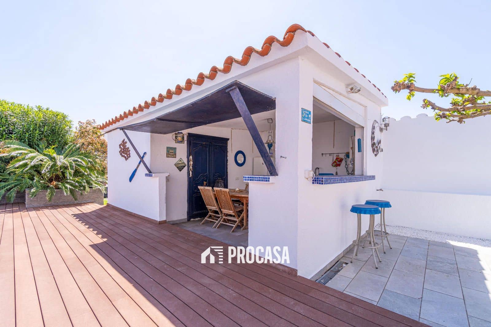 4 sypialnia Willa na sprzedaż w Empuriabrava z basenem garażem - 995 000 € (Ref: 8951013)