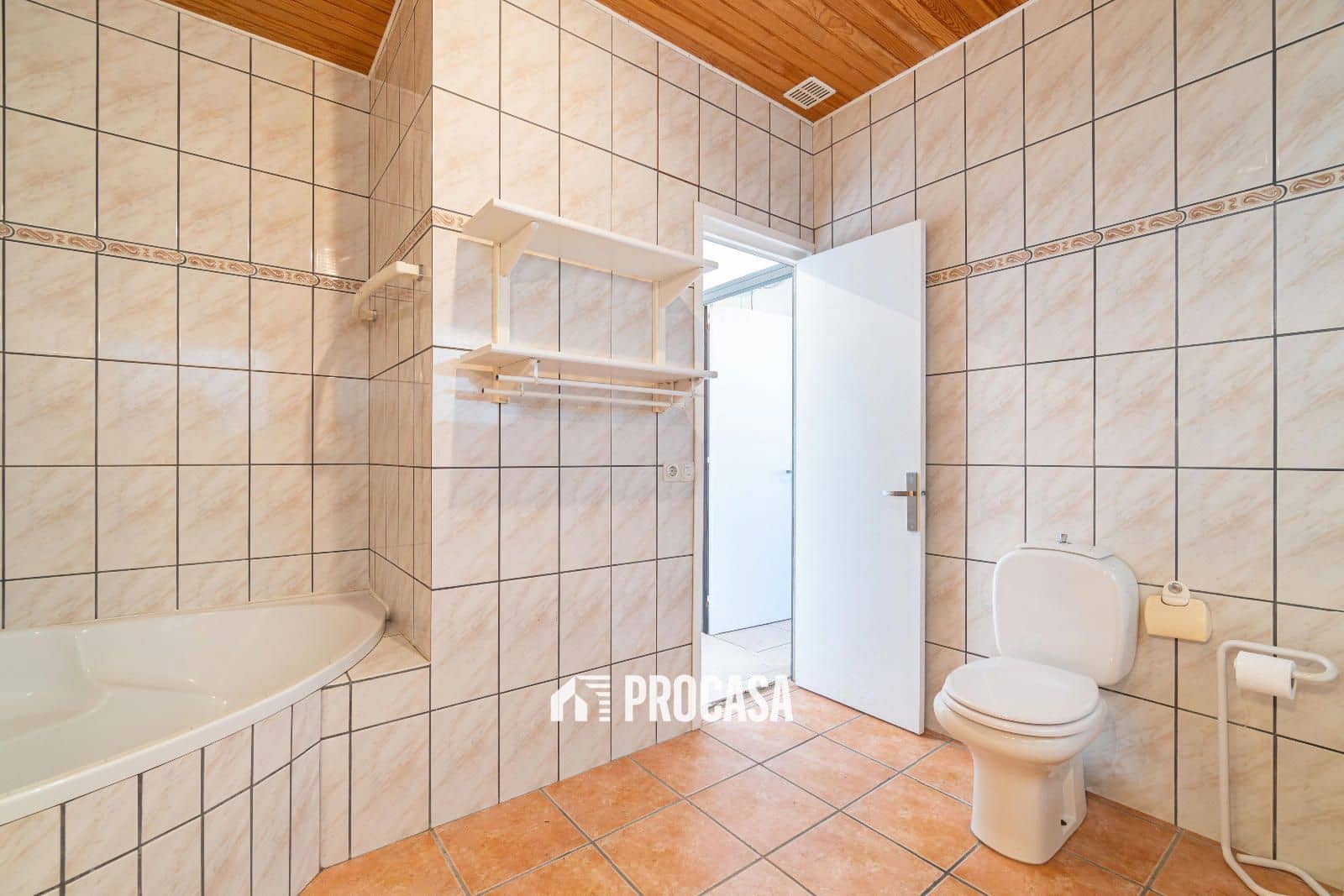 4 sypialnia Willa na sprzedaż w Empuriabrava z basenem garażem - 995 000 € (Ref: 8951013)