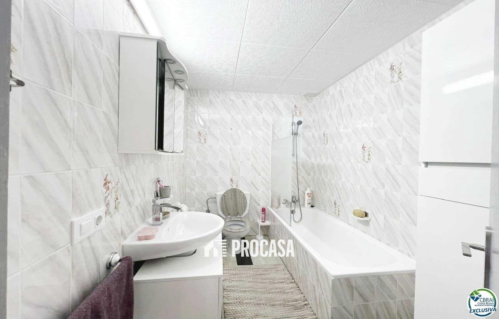 3 chambre Villa/Maison à vendre à Empuriabrava avec garage - 599 900 € (Ref: 8951193)