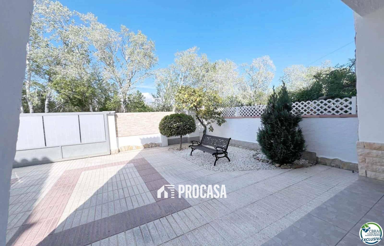 3 chambre Villa/Maison à vendre à Empuriabrava avec garage - 599 900 € (Ref: 8951193)