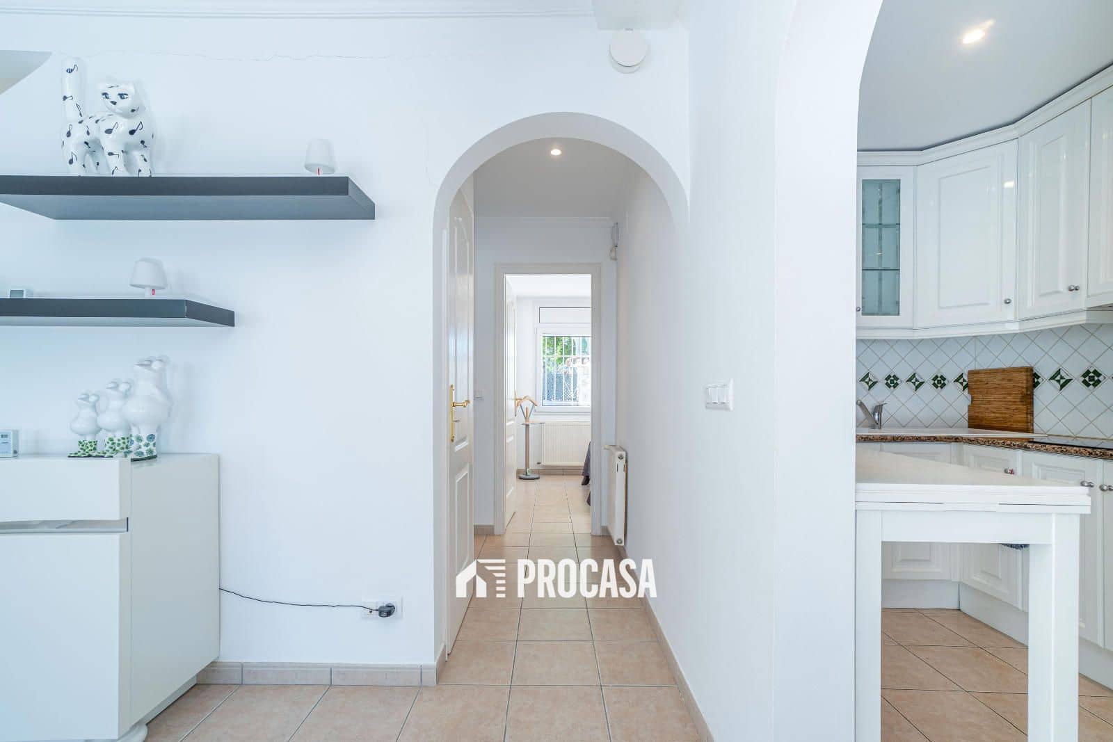 6 slaapkamer Villa te koop in Empuriabrava met zwembad garage - € 1.195.000 (Ref: 8960678)