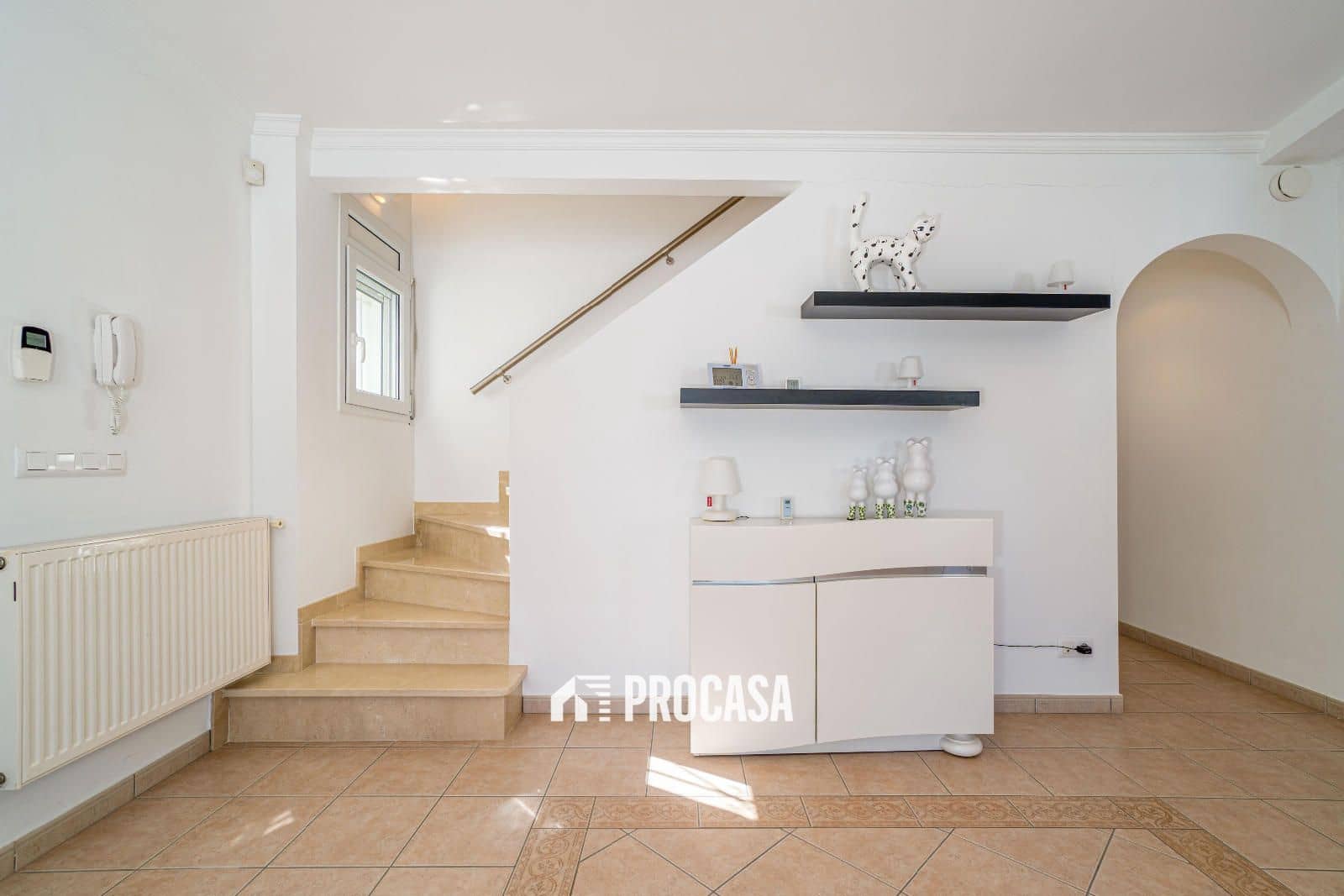 6 slaapkamer Villa te koop in Empuriabrava met zwembad garage - € 1.195.000 (Ref: 8960678)