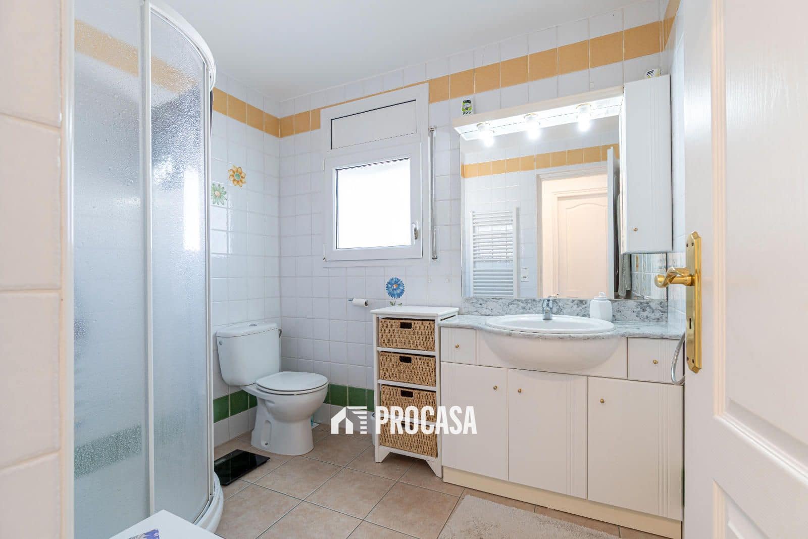 6 slaapkamer Villa te koop in Empuriabrava met zwembad garage - € 1.195.000 (Ref: 8960678)