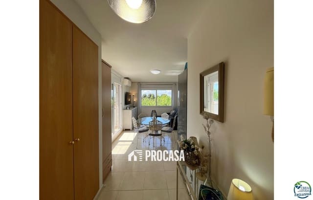 2 slaapkamer Flat te koop in Empuriabrava, Castelló d'Empúries met garage - € 219.000 (Ref: 8966983)
