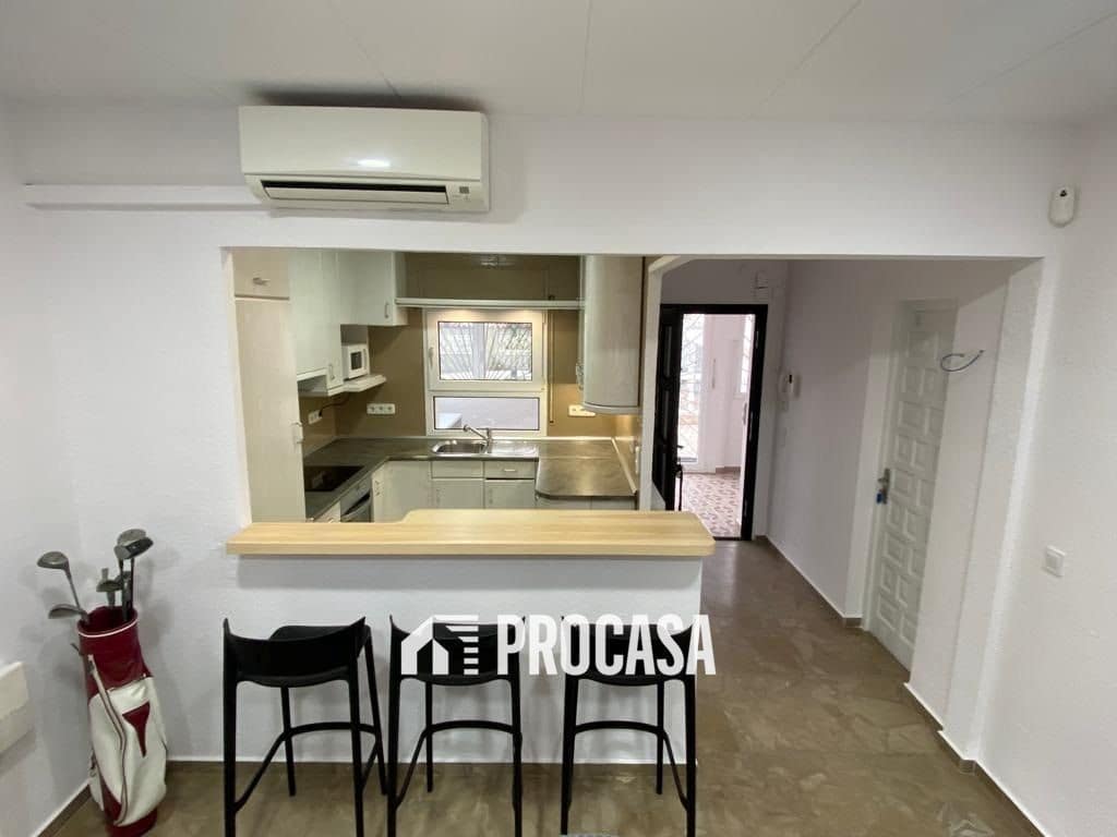 3 sovrum Villa till salu i Empuriabrava med pool - 1 490 000 € (Ref: 8969854)