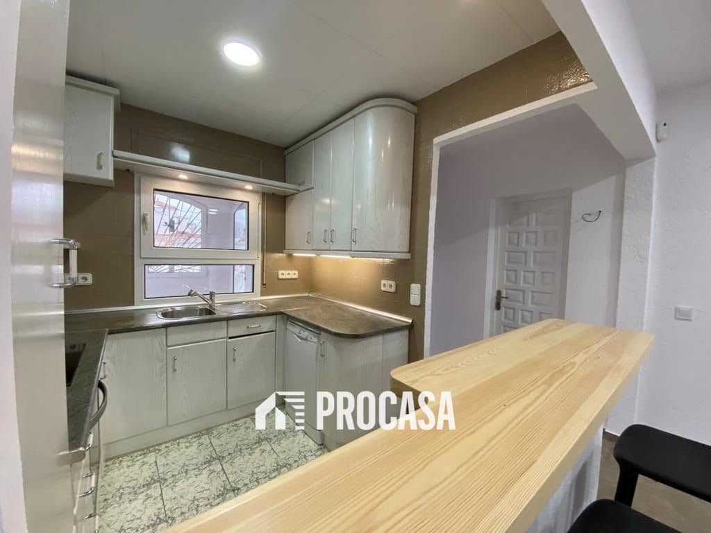 3 sovrum Villa till salu i Empuriabrava med pool - 1 490 000 € (Ref: 8969854)