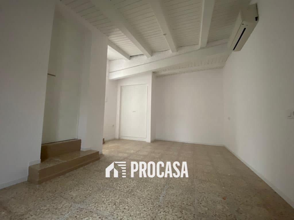 3 sovrum Villa till salu i Empuriabrava med pool - 1 490 000 € (Ref: 8969854)