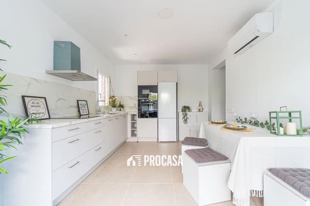 2 chambre Appartement à vendre à Santa Margarida, Roses - 279 000 € (Ref: 8980436)