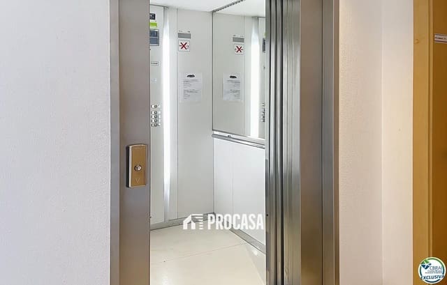 1 slaapkamer Flat te koop in Santa Margarida, Roses met zwembad - € 191.000 (Ref: 8983297)