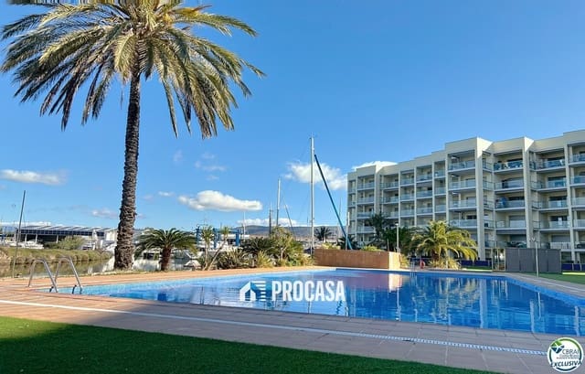 1 slaapkamer Flat te koop in Santa Margarida, Roses met zwembad - € 191.000 (Ref: 8983297)