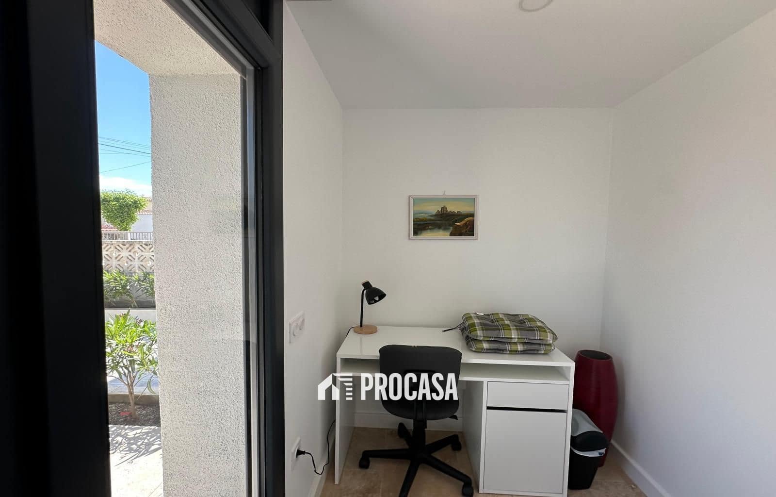 4 sypialnia Willa na sprzedaż w Empuriabrava z basenem garażem - 1 300 000 € (Ref: 8986361)