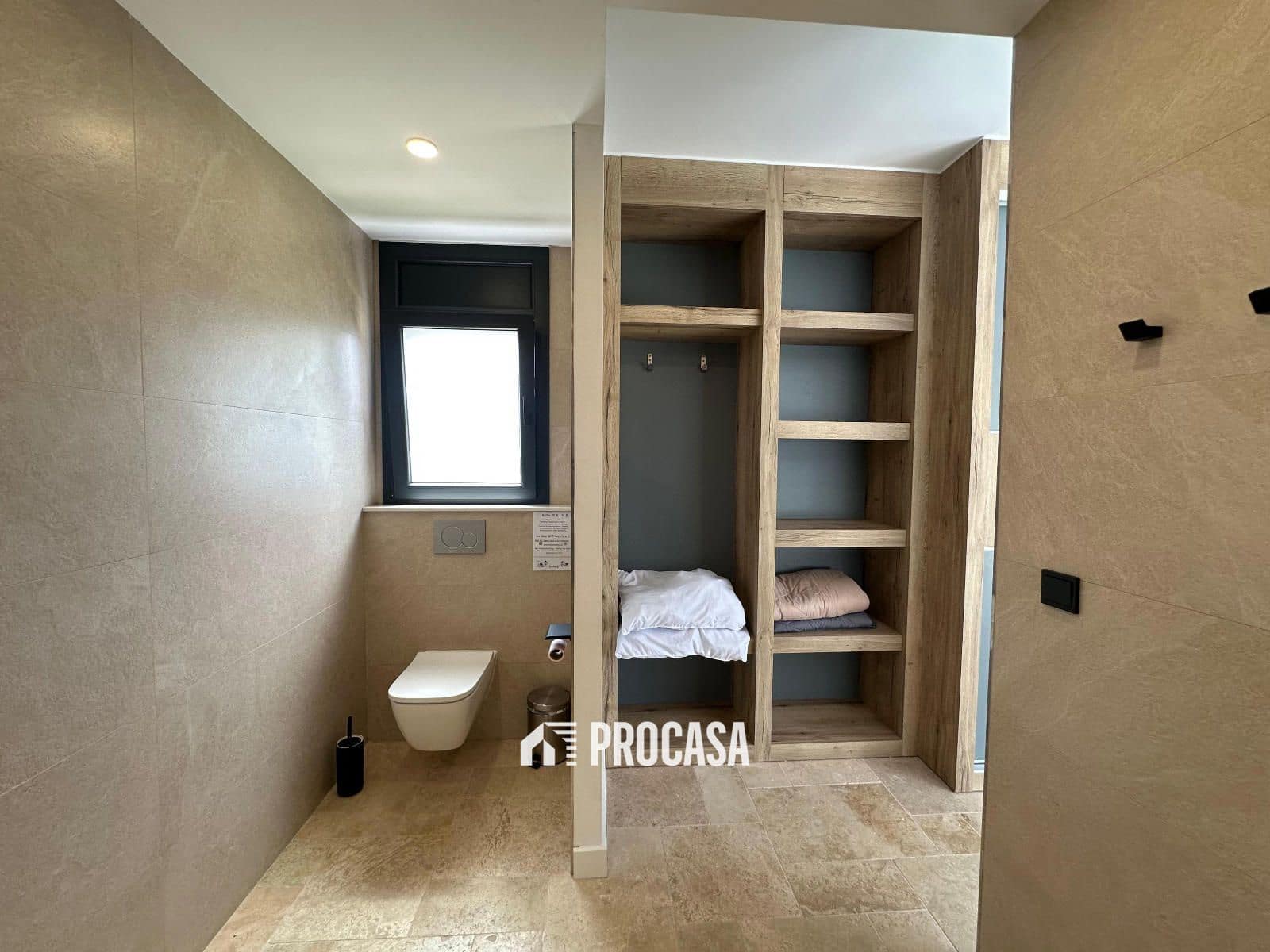 4 sypialnia Willa na sprzedaż w Empuriabrava z basenem garażem - 1 300 000 € (Ref: 8986361)