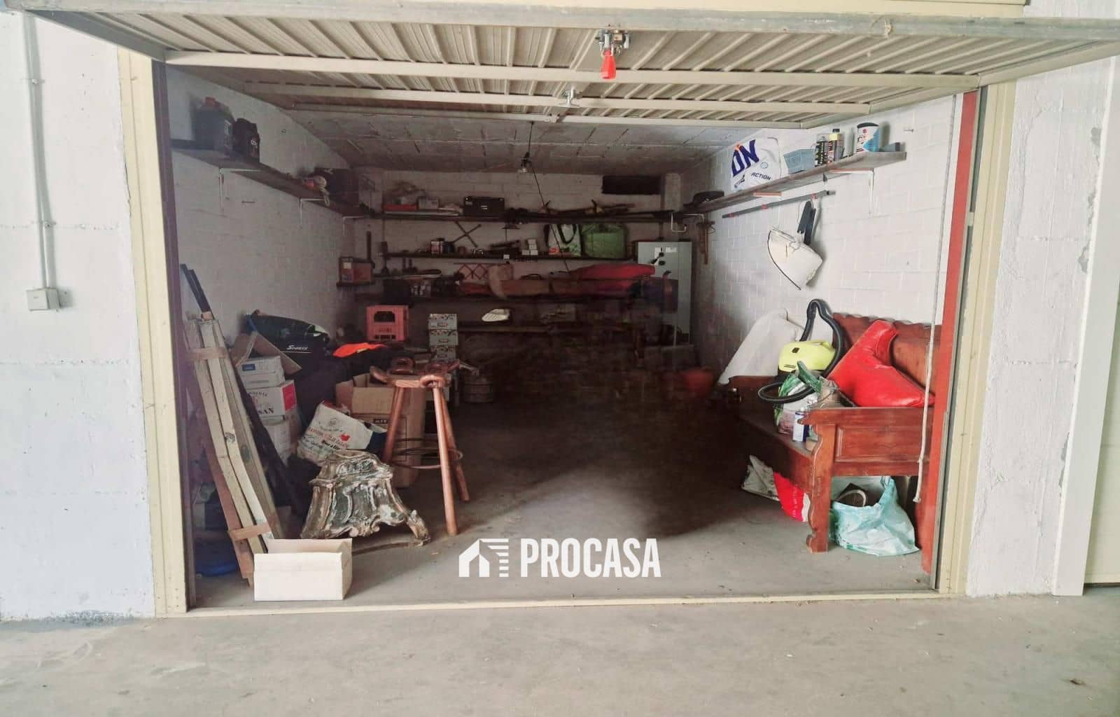 Garage til salg i Empuriabrava - € 75.000 (Ref: 8986362)