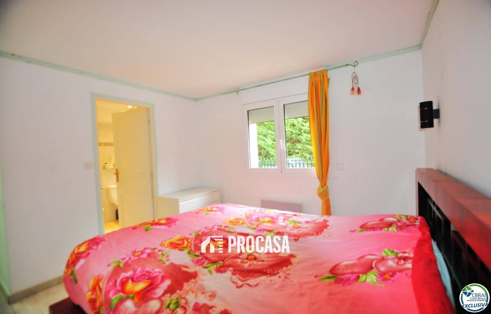 2 bedroom Villa for sale in Roses with garage - € 377,000 (Ref: 8989992)