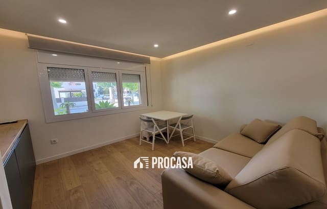 Flat te koop in Empuriabrava, Castelló d'Empúries - € 98.000 (Ref: 9002394)