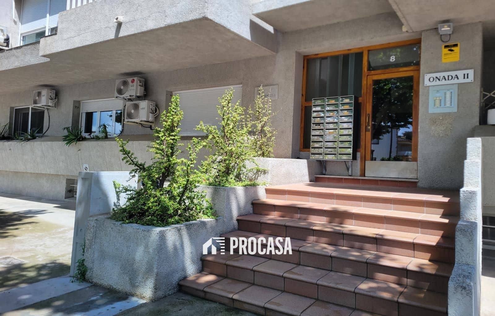 Flat te koop in Empuriabrava - € 98.000 (Ref: 9002394)