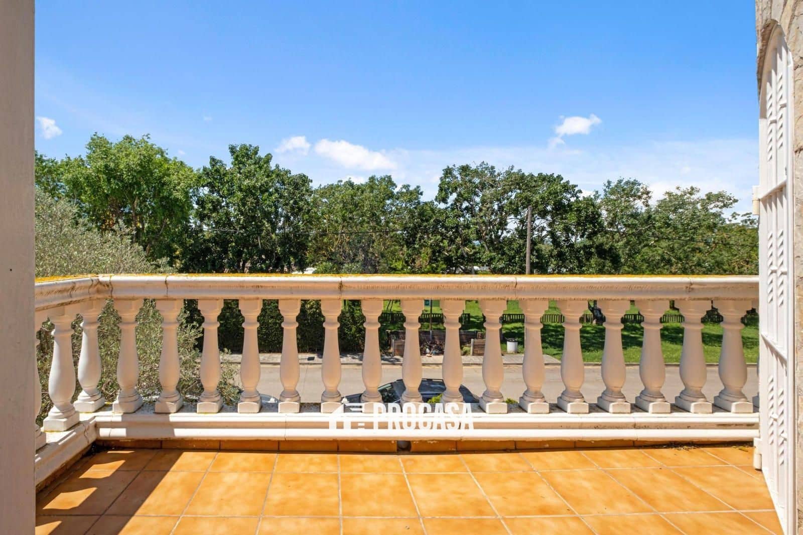 5 chambre Villa/Maison à vendre à Empuriabrava avec piscine garage - 470 000 € (Ref: 9003901)