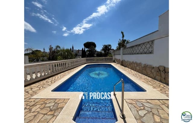 3 quarto Moradia para venda em Empuriabrava, Castelló d'Empúries com piscina garagem - 795 000 € (Ref: 9003902)