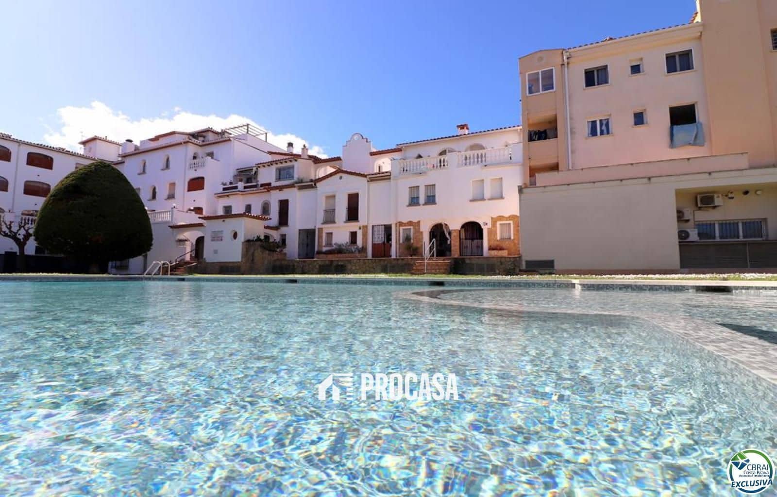 1 soverom Leilighet til salgs i Empuriabrava med svømmebasseng - € 128 000 (Ref: 9015626)