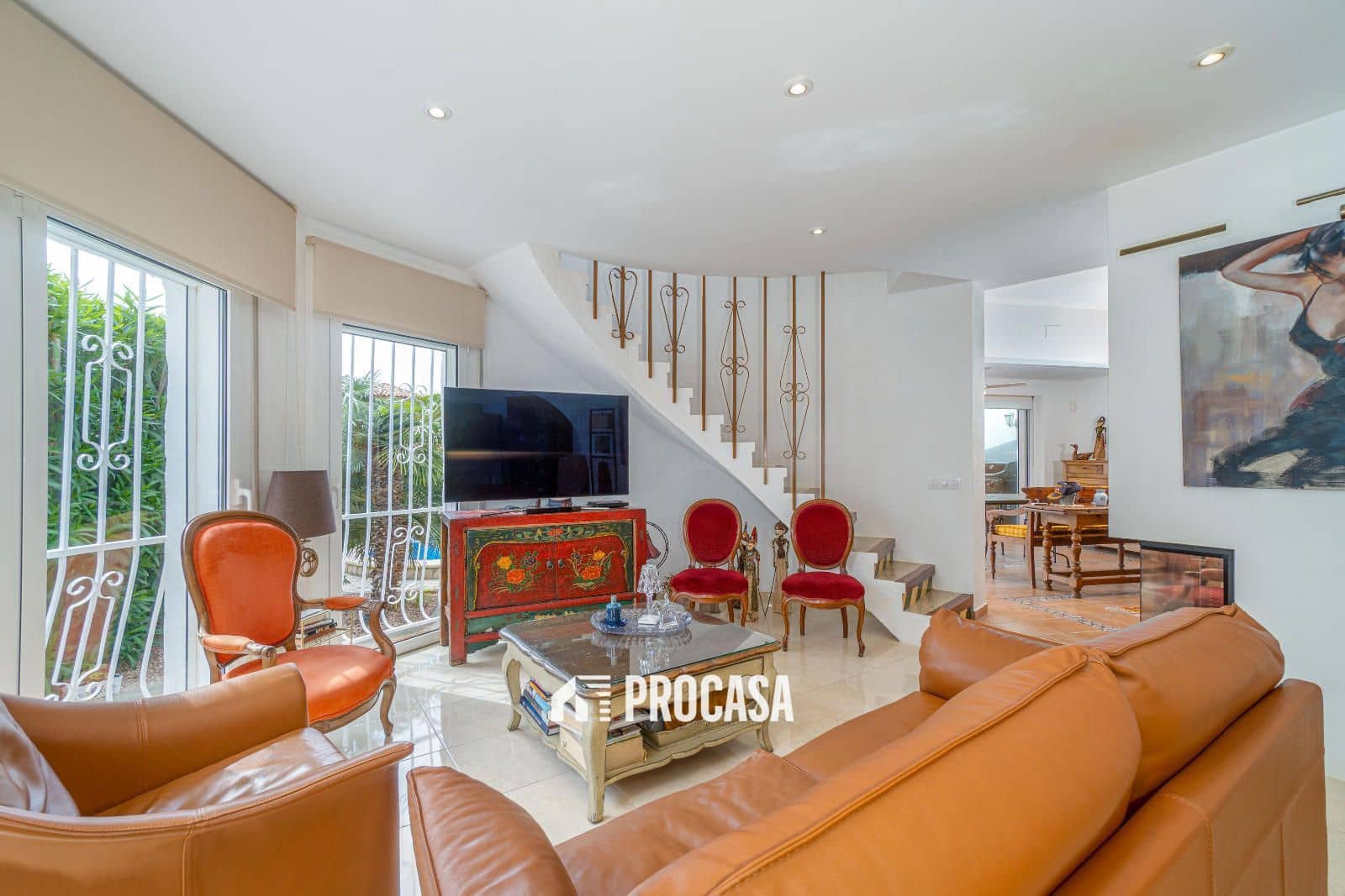 4 soveværelse Villa til salg i Empuriabrava med swimmingpool garage - € 860.000 (Ref: 9019630)