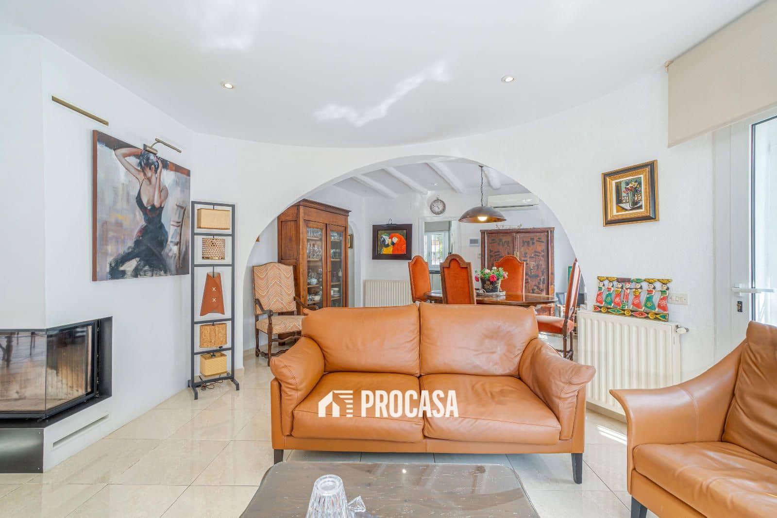 4 soveværelse Villa til salg i Empuriabrava med swimmingpool garage - € 860.000 (Ref: 9019630)