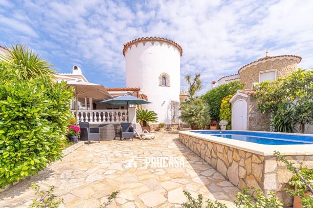 4 soveværelse Villa til salg i Empuriabrava, Castelló d'Empúries med swimmingpool garage - € 860.000 (Ref: 9019630)