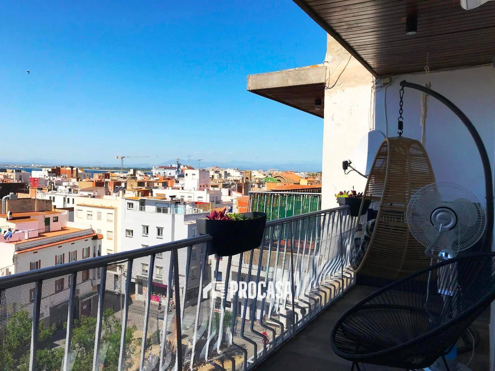 2 bedroom Flat for sale in Roses - € 275,000 (Ref: 9030012)