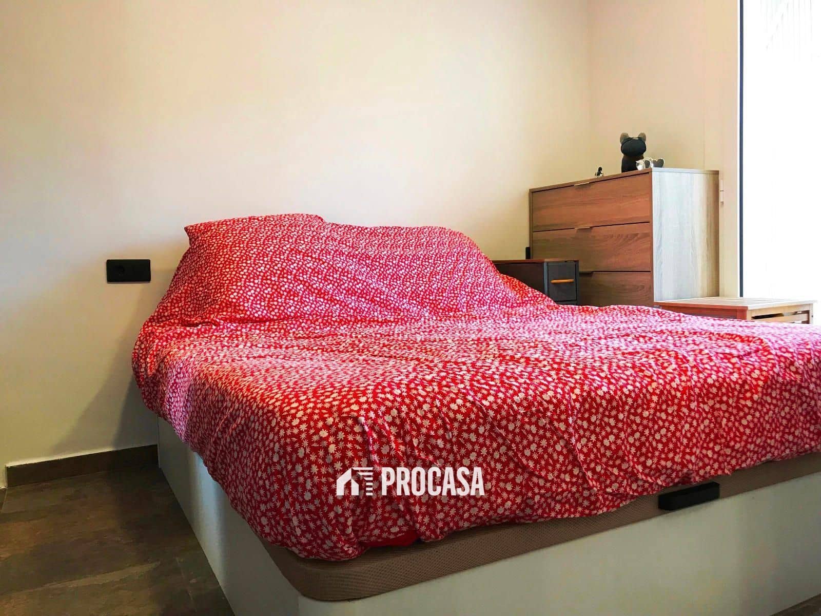 2 bedroom Flat for sale in Roses - € 275,000 (Ref: 9030012)