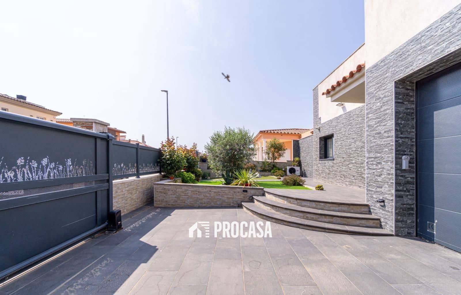 3 Zimmer Villa zu verkaufen in Empuriabrava mit Pool Garage - 560.000 € (Ref: 9046455)