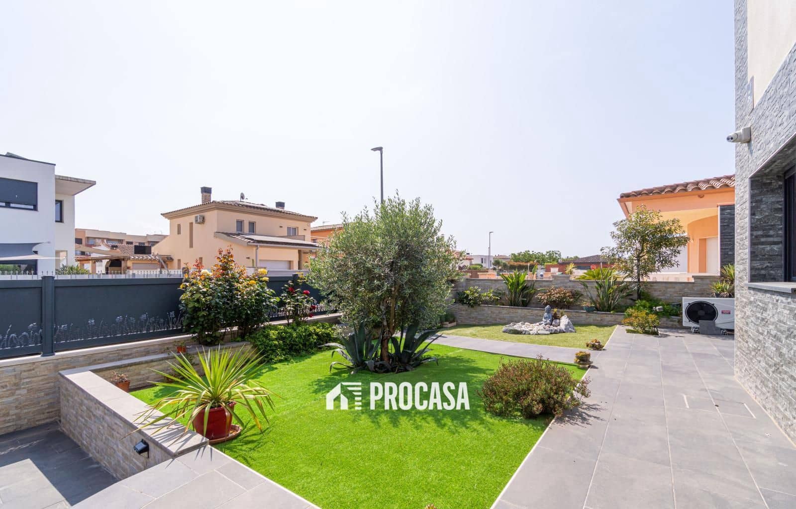 3 Zimmer Villa zu verkaufen in Empuriabrava mit Pool Garage - 560.000 € (Ref: 9046455)