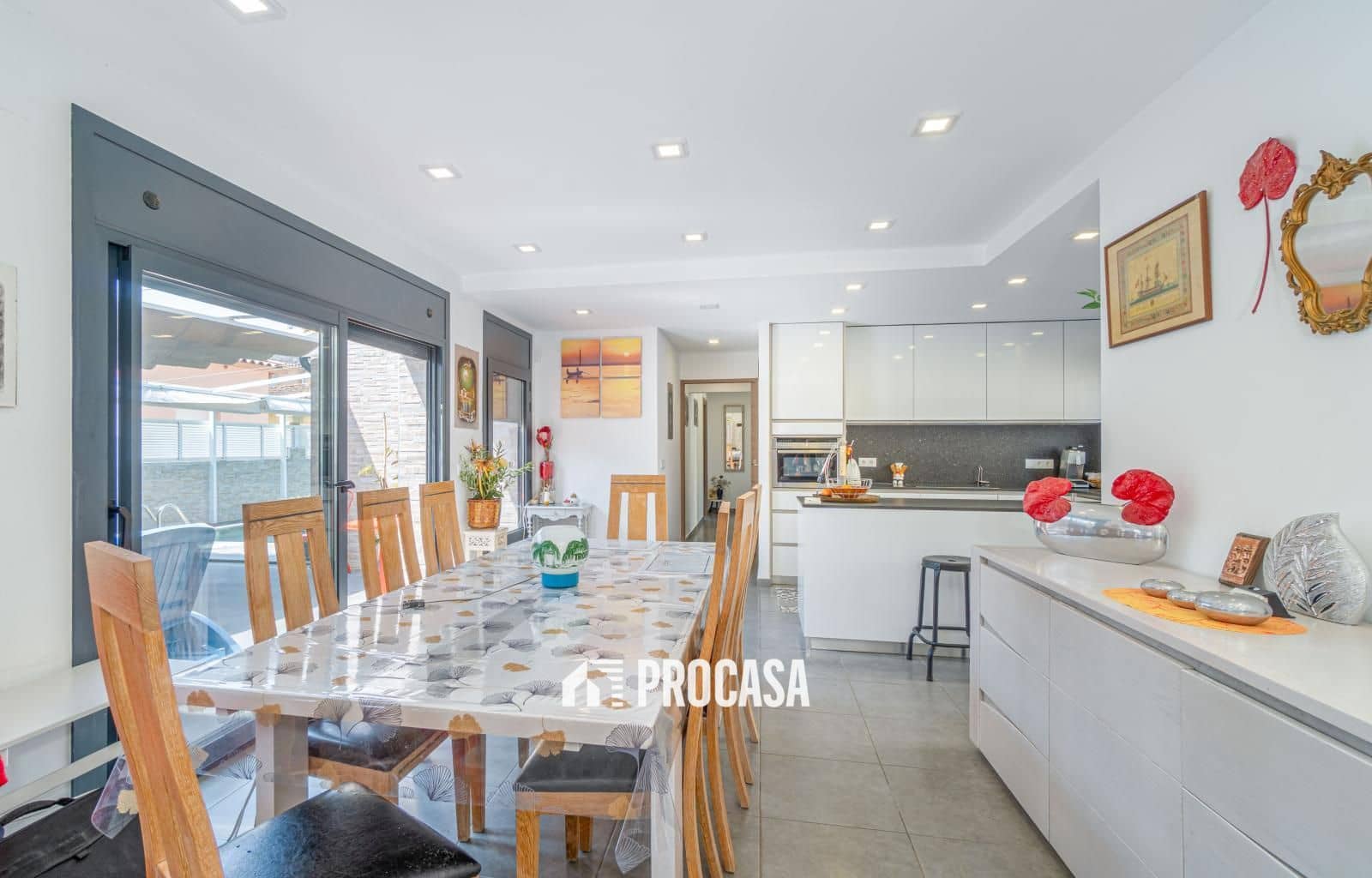 3 Zimmer Villa zu verkaufen in Empuriabrava mit Pool Garage - 560.000 € (Ref: 9046455)