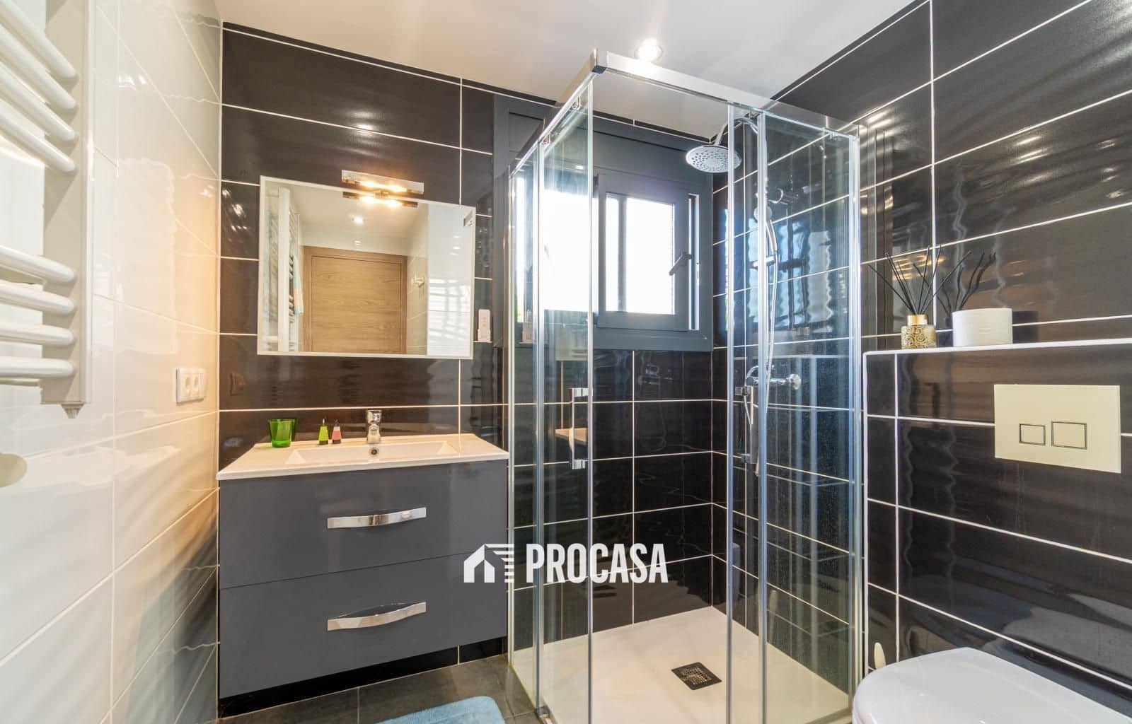 3 Zimmer Villa zu verkaufen in Empuriabrava mit Pool Garage - 560.000 € (Ref: 9046455)