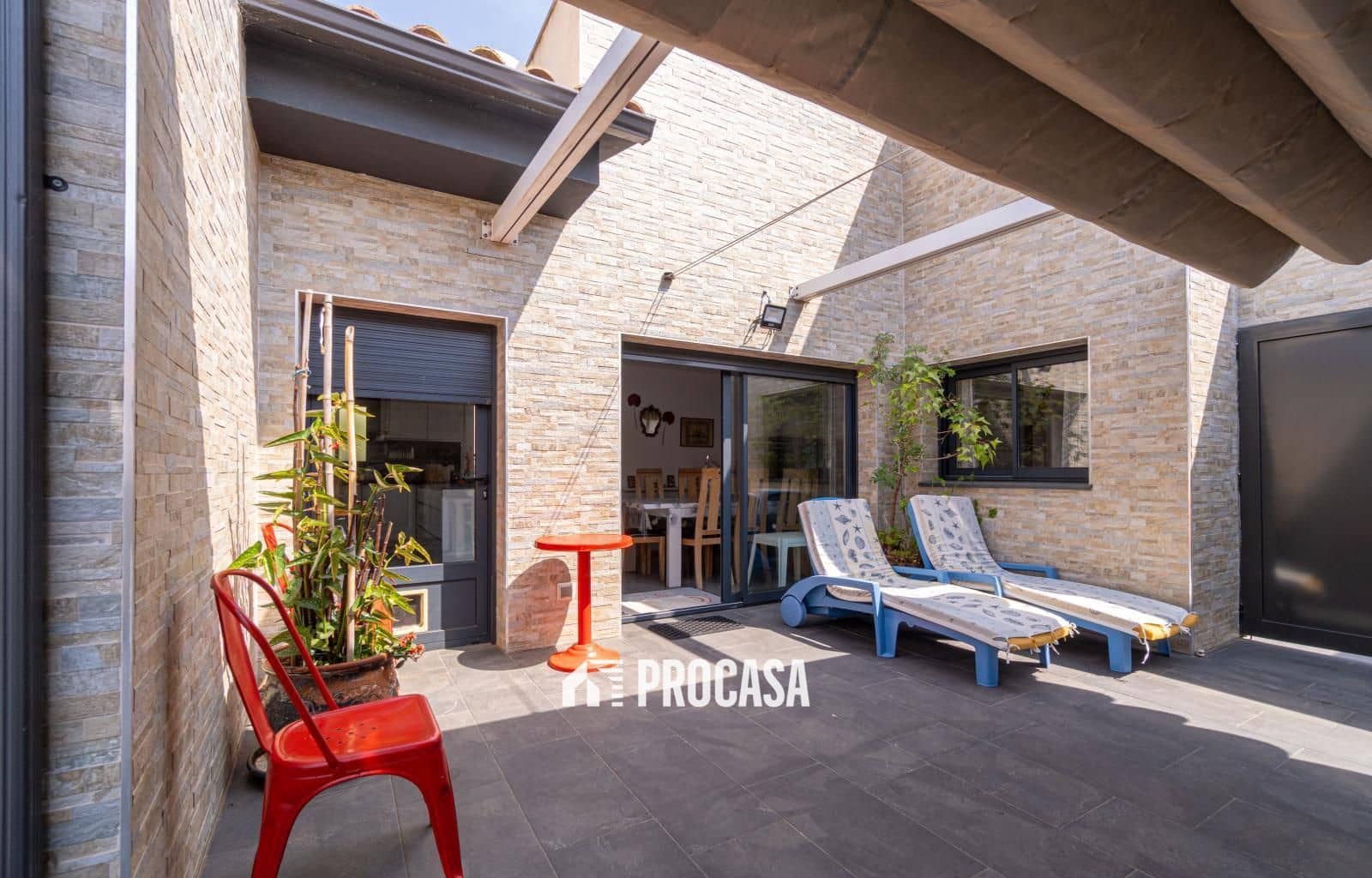 3 Zimmer Villa zu verkaufen in Empuriabrava mit Pool Garage - 560.000 € (Ref: 9046455)