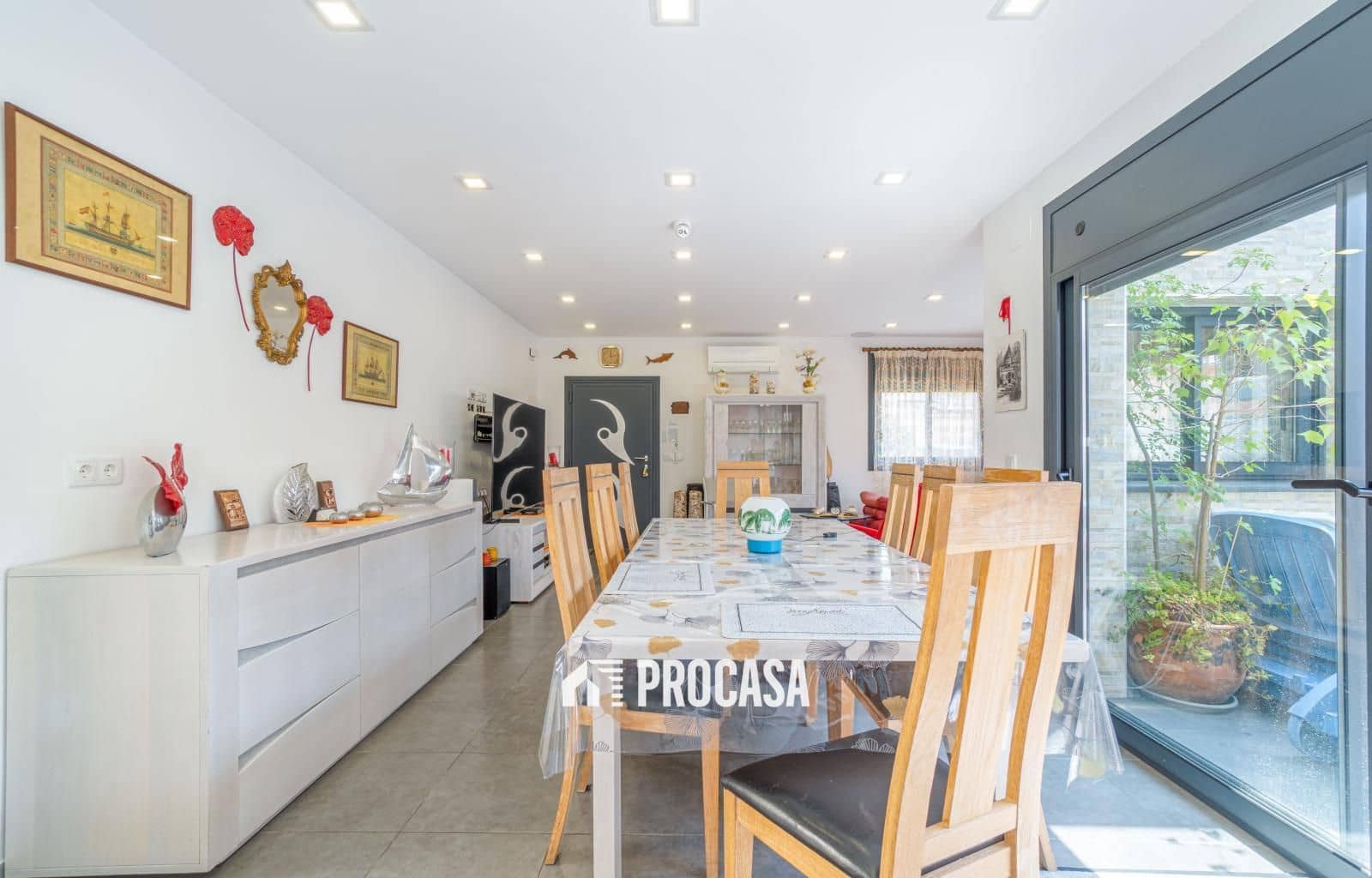 3 Zimmer Villa zu verkaufen in Empuriabrava mit Pool Garage - 560.000 € (Ref: 9046455)