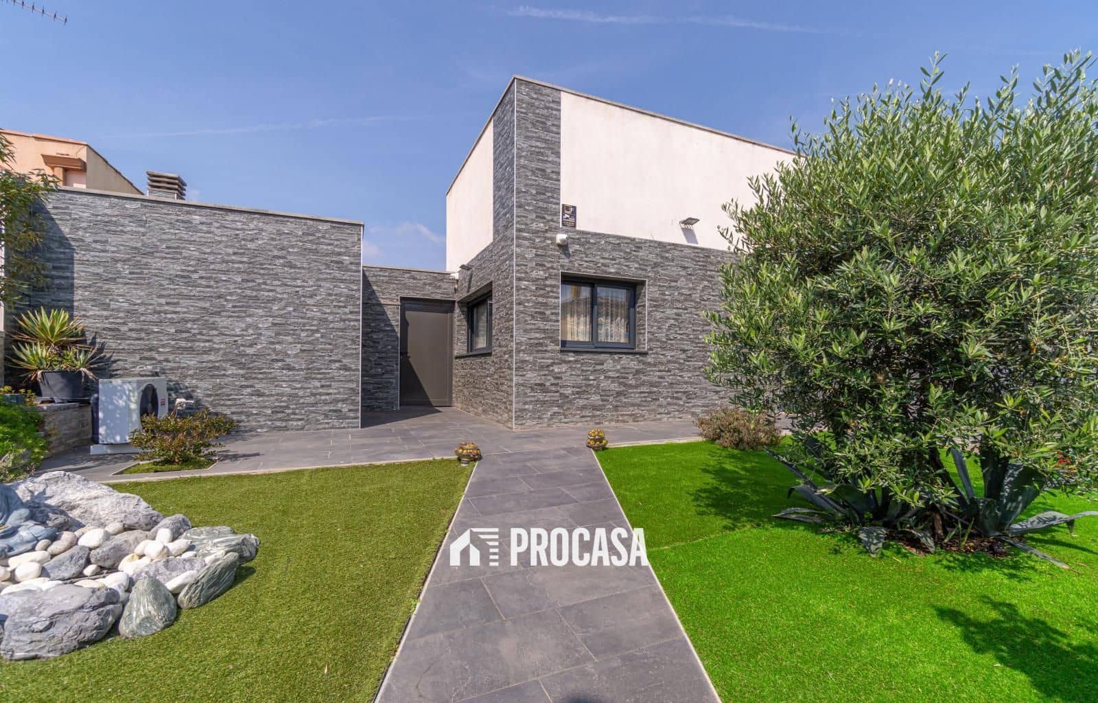 3 Zimmer Villa zu verkaufen in Empuriabrava mit Pool Garage - 560.000 € (Ref: 9046455)