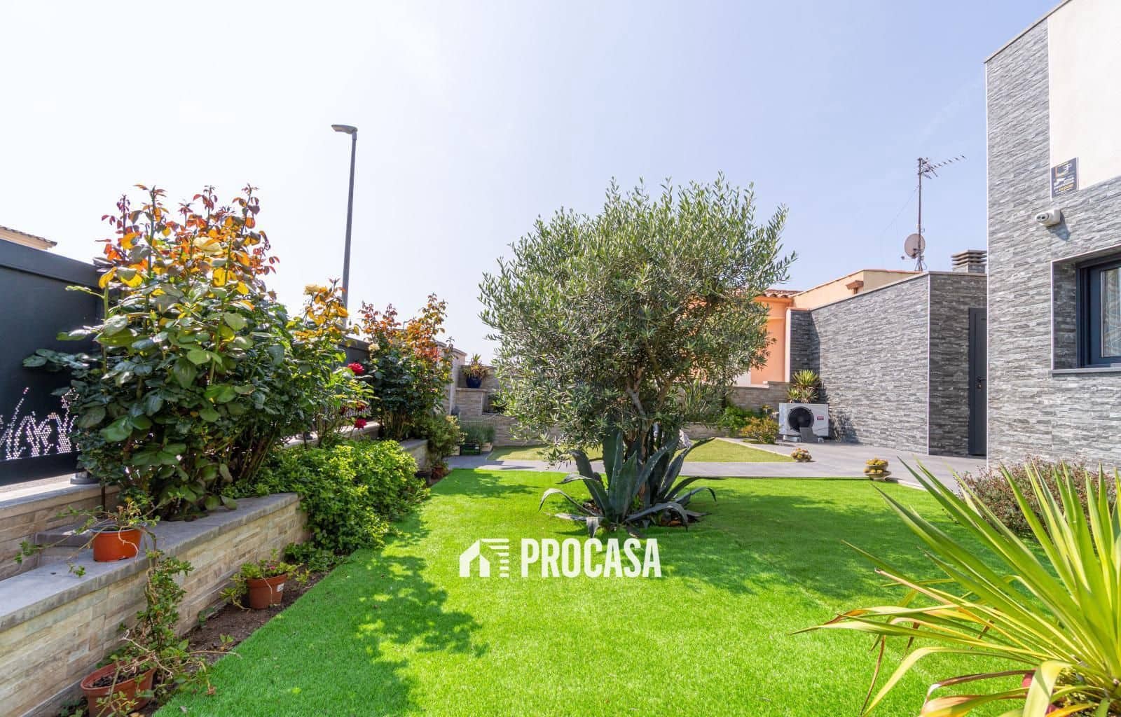 3 Zimmer Villa zu verkaufen in Empuriabrava mit Pool Garage - 560.000 € (Ref: 9046455)