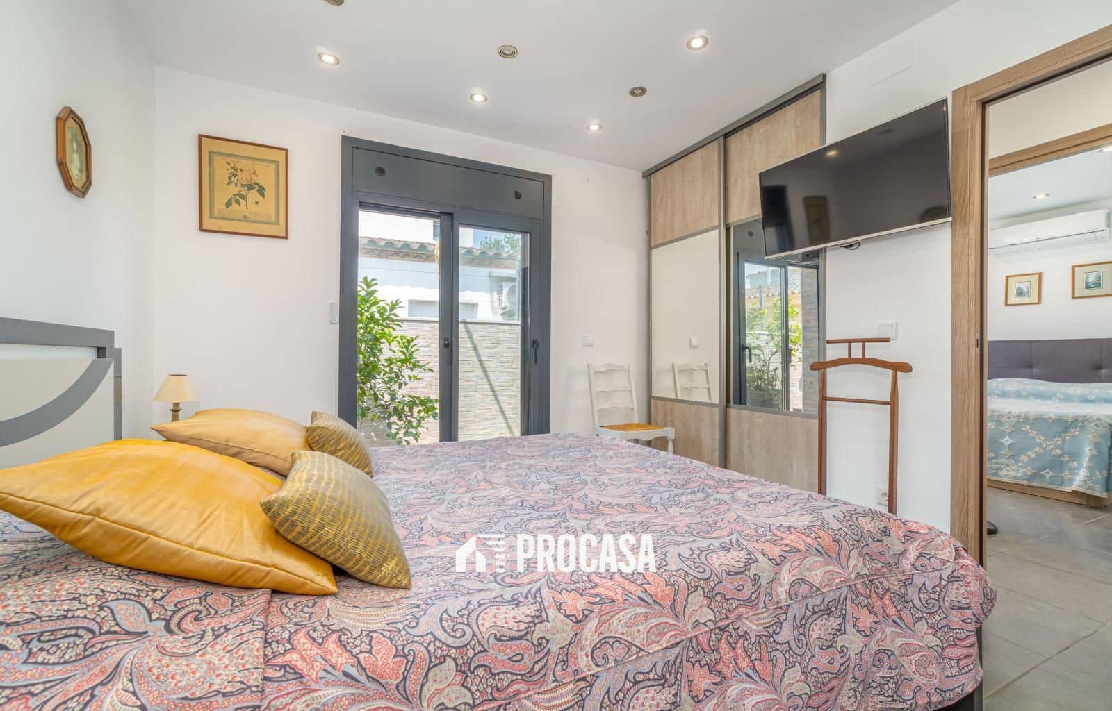 3 Zimmer Villa zu verkaufen in Empuriabrava mit Pool Garage - 560.000 € (Ref: 9046455)