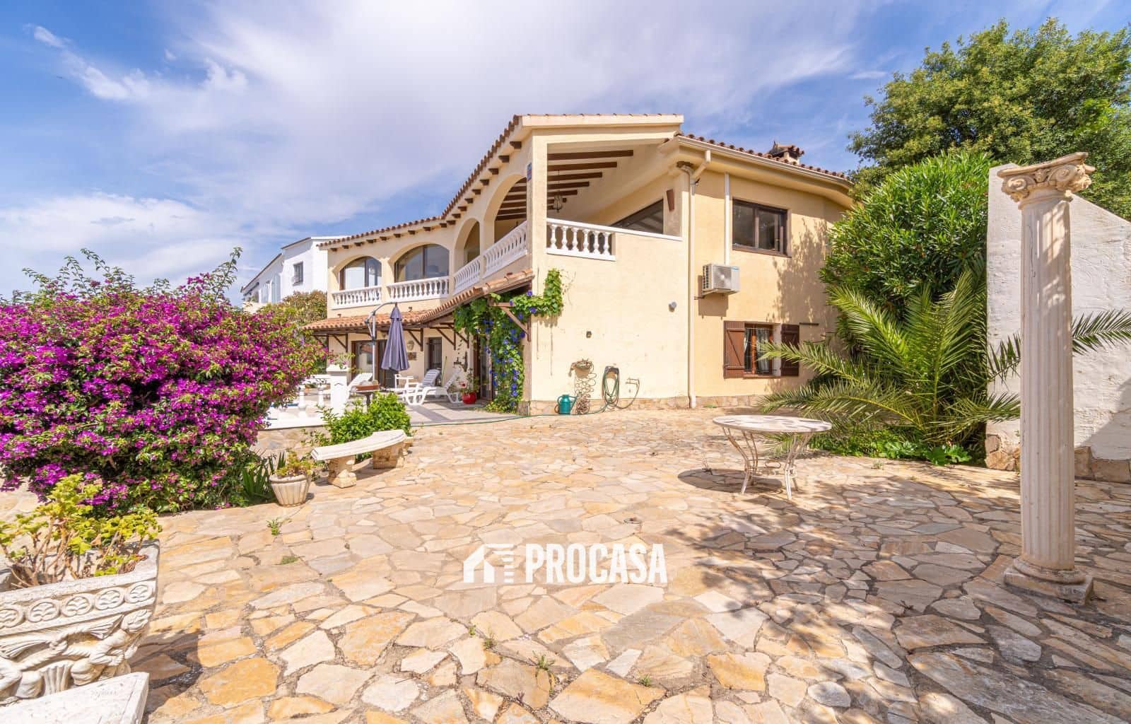 7 soveværelse Villa til salg i El Mas Fumats med swimmingpool garage - € 749.000 (Ref: 9046458)