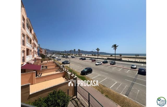 2 slaapkamer Flat te koop in Empuriabrava, Castelló d'Empúries met garage - € 365.000 (Ref: 9072031)
