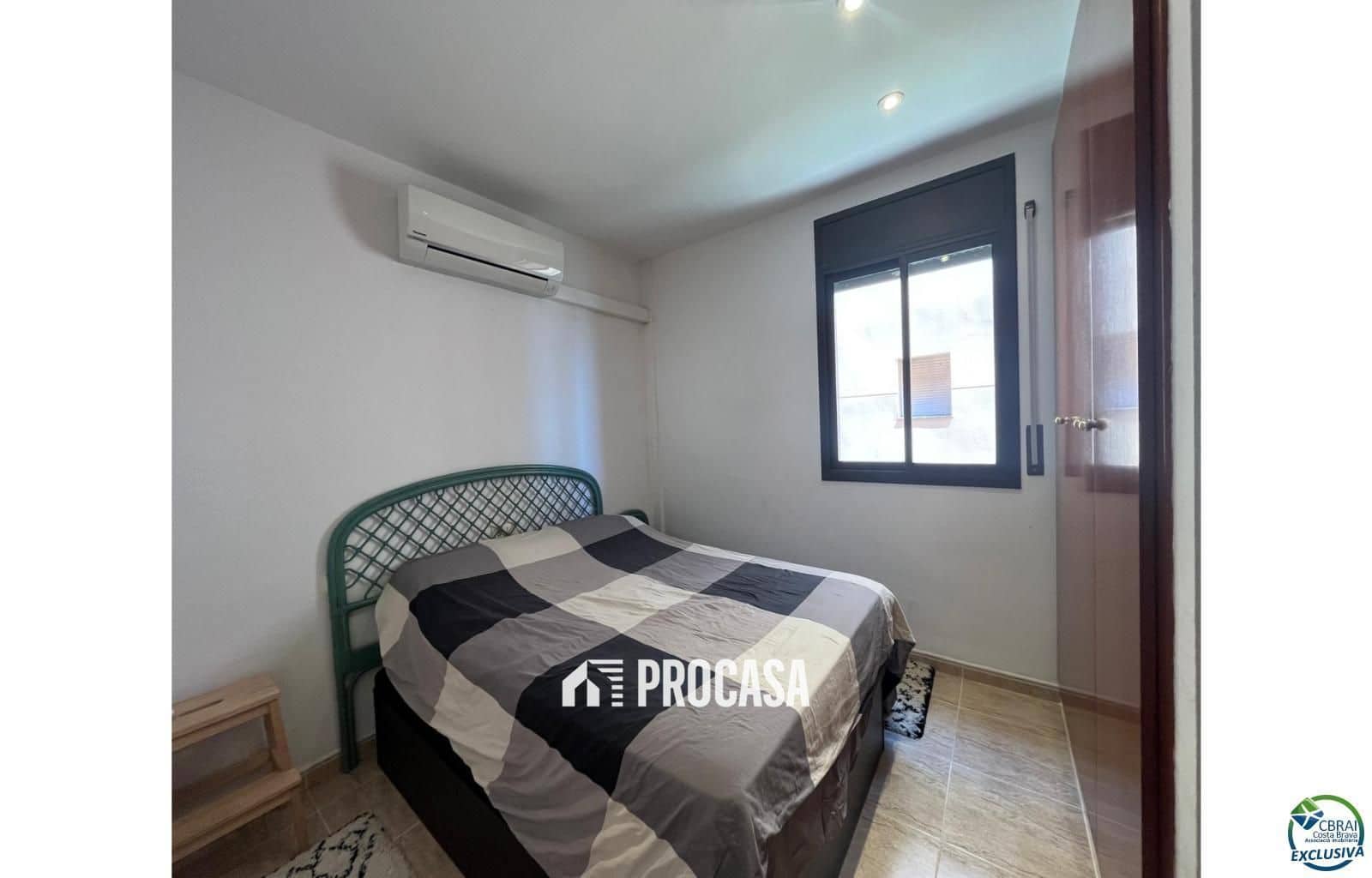 2 slaapkamer Flat te koop in Empuriabrava met garage - € 365.000 (Ref: 9072031)