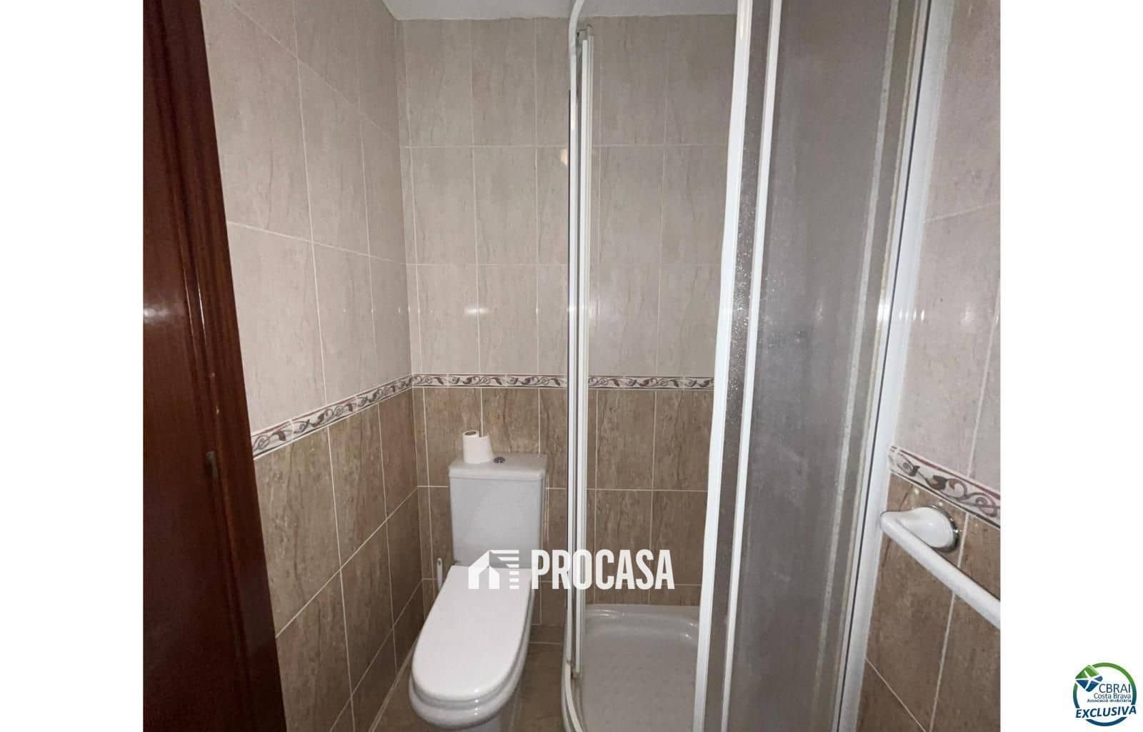 2 slaapkamer Flat te koop in Empuriabrava met garage - € 365.000 (Ref: 9072031)