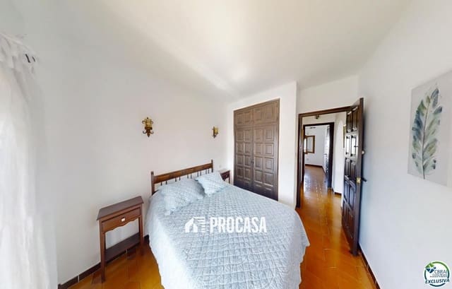 2 soverom Leilighet til salgs i Empuriabrava, Castelló d'Empúries med svømmebasseng garasje - € 220 000 (Ref: 9072869)