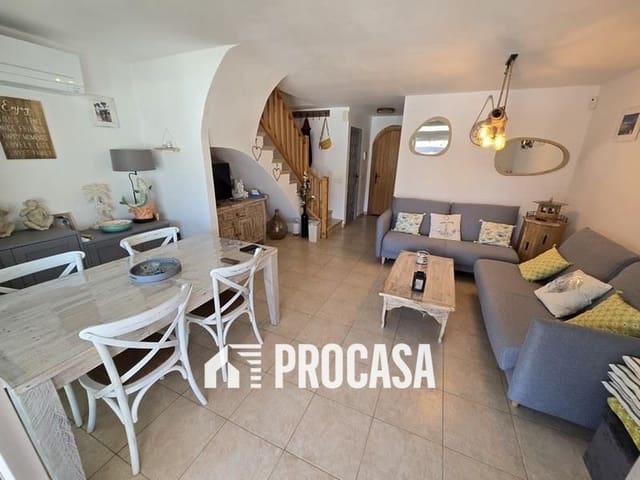 3 sypialnia Willa na sprzedaż w Empuriabrava, Castelló d'Empúries z garażem - 495 000 € (Ref: 9074021)