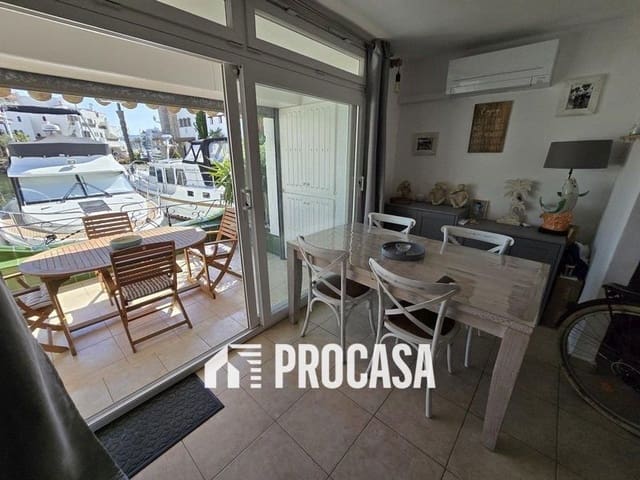 3 sypialnia Willa na sprzedaż w Empuriabrava, Castelló d'Empúries z garażem - 495 000 € (Ref: 9074021)