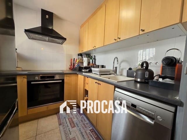 3 sypialnia Willa na sprzedaż w Empuriabrava, Castelló d'Empúries z garażem - 495 000 € (Ref: 9074021)