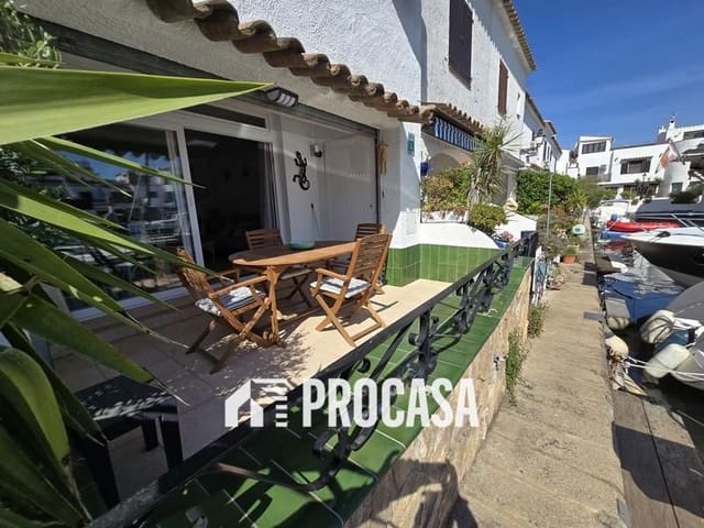 3 sypialnia Willa na sprzedaż w Empuriabrava, Castelló d'Empúries z garażem - 495 000 € (Ref: 9074021)