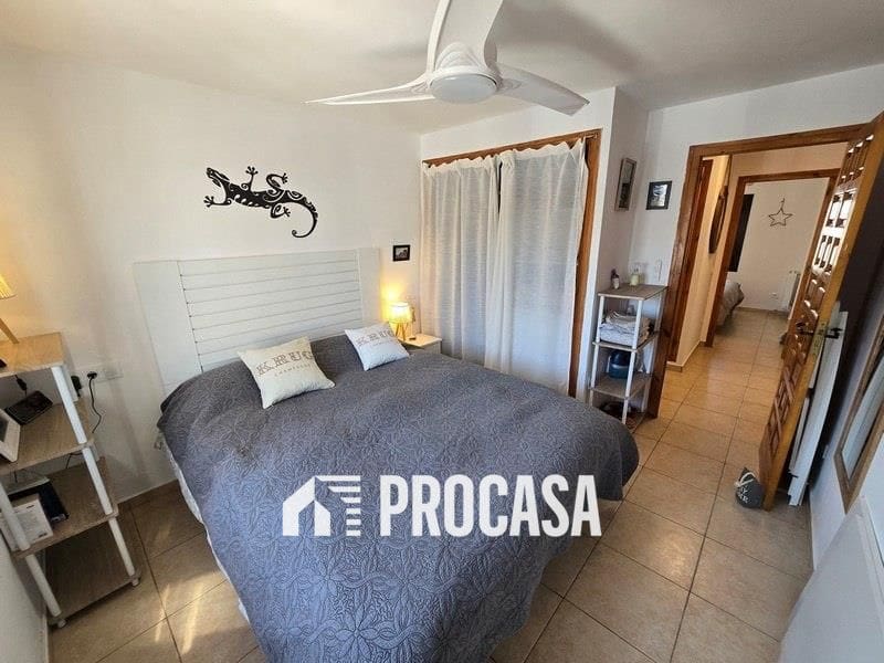 3 sypialnia Willa na sprzedaż w Empuriabrava z garażem - 495 000 € (Ref: 9074021)