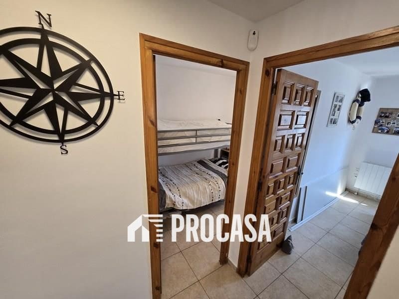 3 sypialnia Willa na sprzedaż w Empuriabrava z garażem - 495 000 € (Ref: 9074021)