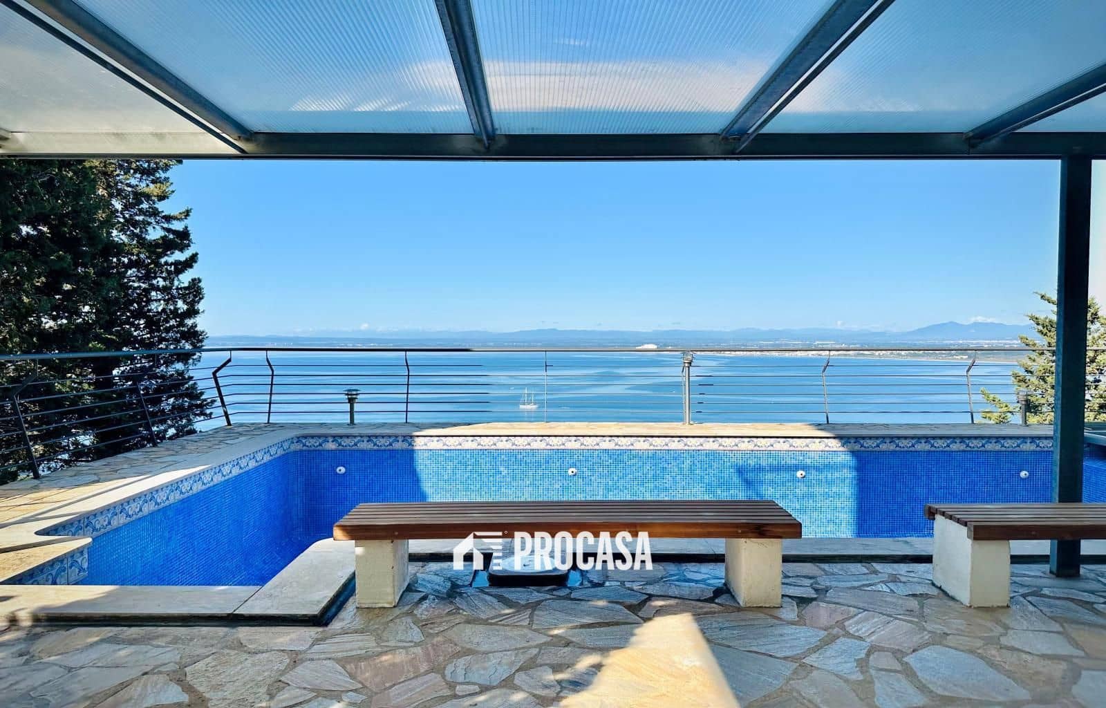 3 soveværelse Villa til salg i Roses med swimmingpool garage - € 1.357.000 (Ref: 9075495)