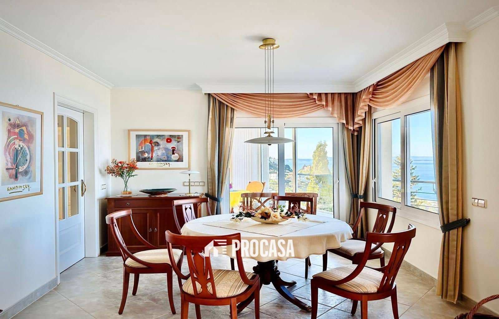 3 soveværelse Villa til salg i Roses med swimmingpool garage - € 1.357.000 (Ref: 9075495)